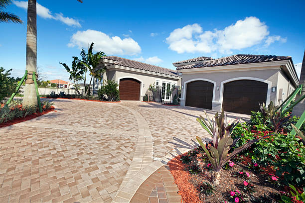 Best Professional Driveway Pavers  in Delafield, WI