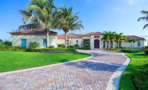 Best Commercial Driveway Pavers  in Delafield, WI